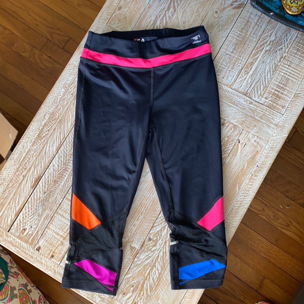 π Fila Colorful Sexy Capris - small π - Picture 1 of 10